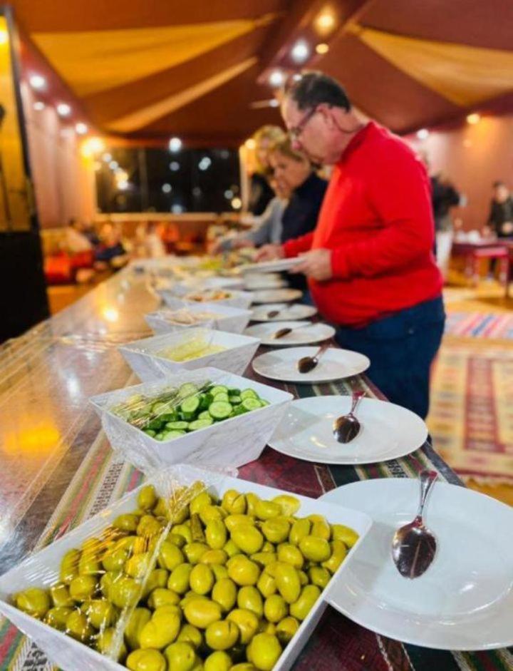 Star Magic Camp Hotell Wadi Rum Exteriör bild