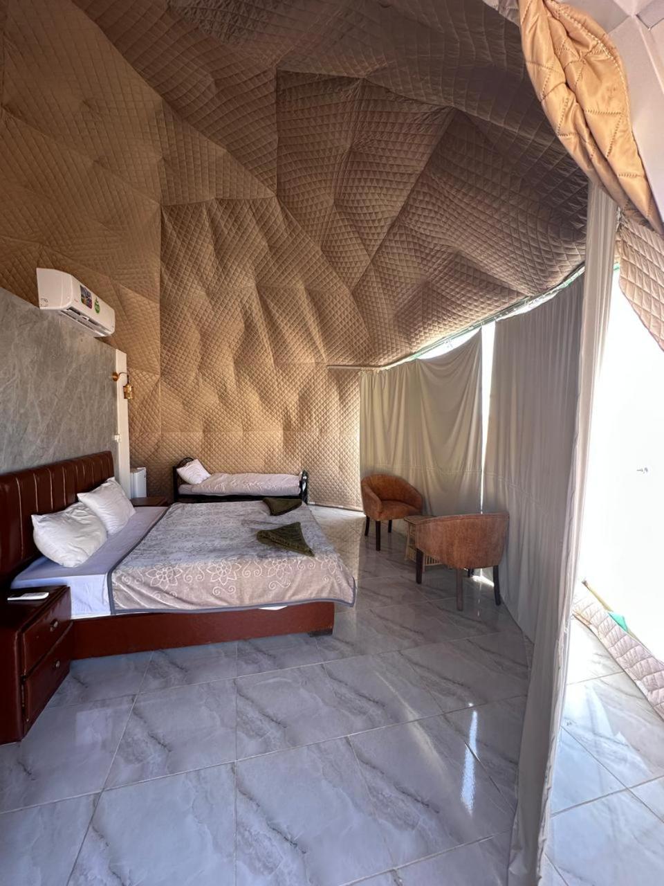 Star Magic Camp Hotell Wadi Rum Exteriör bild
